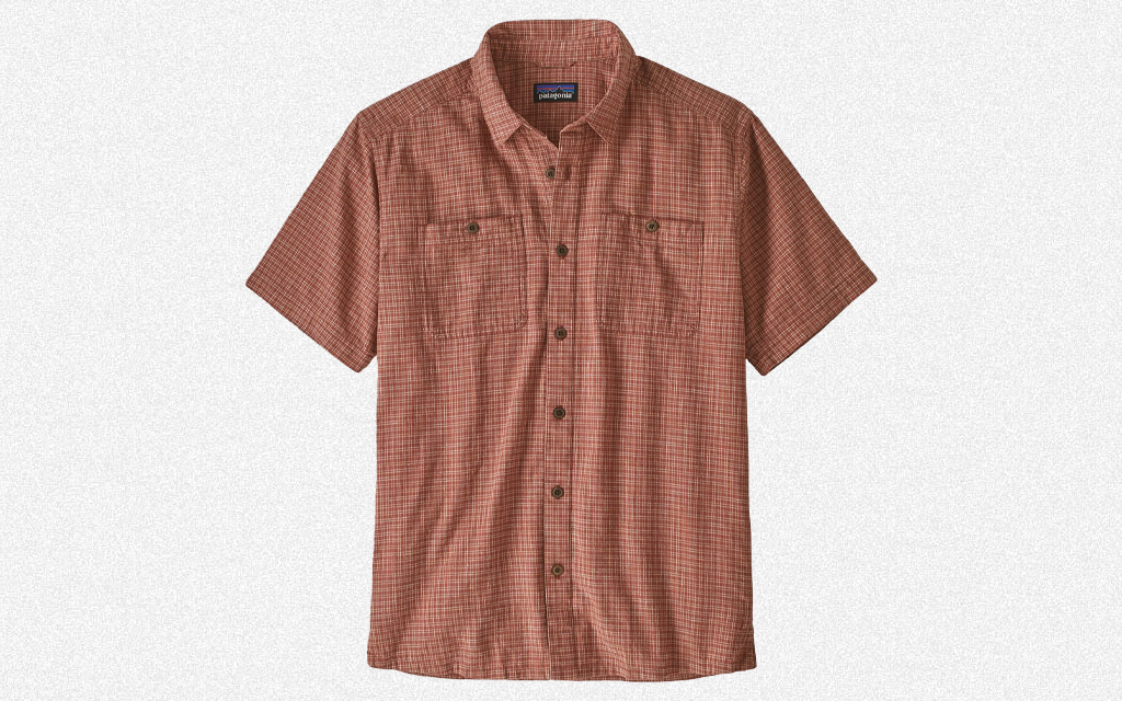 Short-Sleeved Back Step Shirt