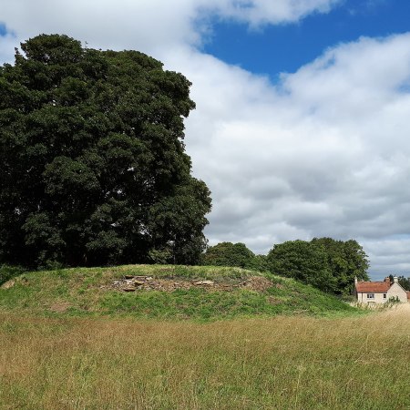 Asthall Barrow