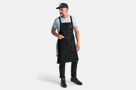 Even amateur chefs need fancy aprons.
