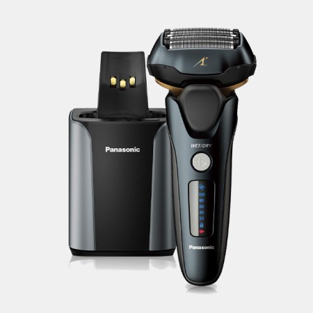 Panasonic's Excellent Electric Razor Is $100 Off Right Now