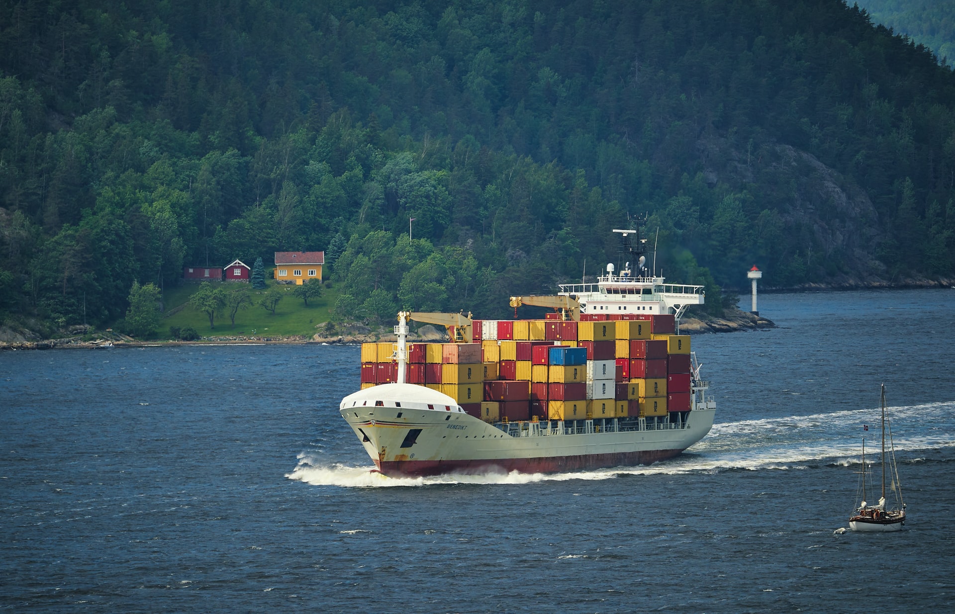 Container ship