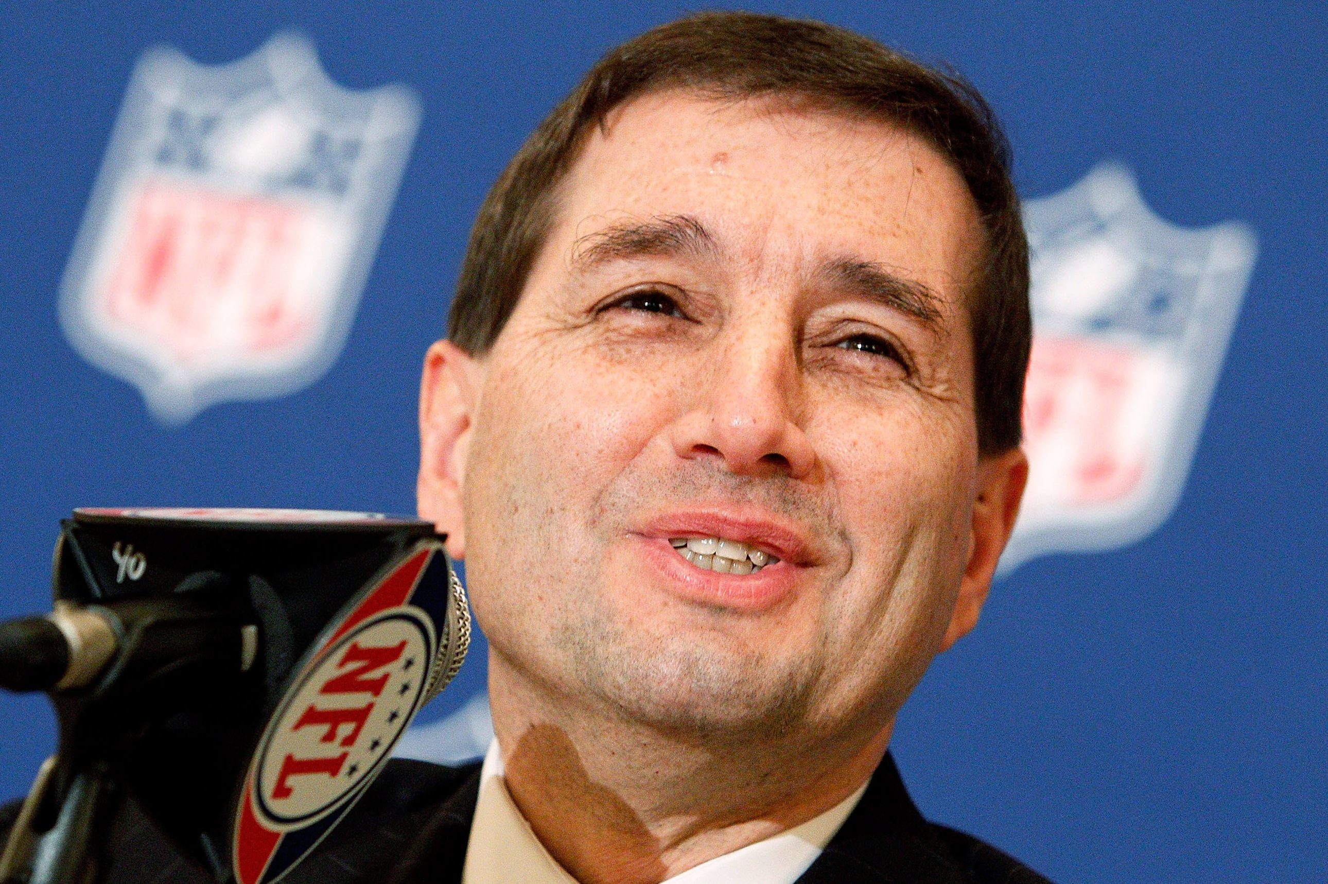 Jeff Pash address the media in 2011 in New Orleans