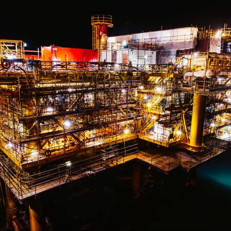 Oil platform