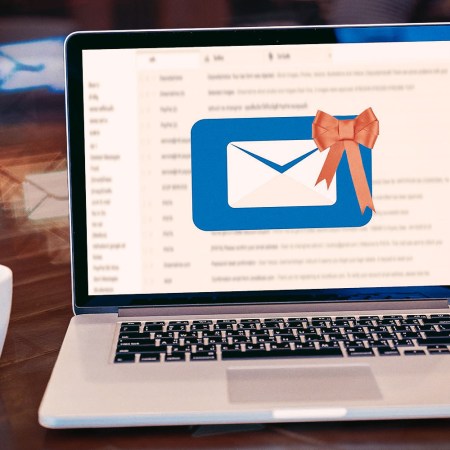 Last-Minute Gifting: 10 Newsletter Publishers Tell Us Their Favorite Paid Newsletters