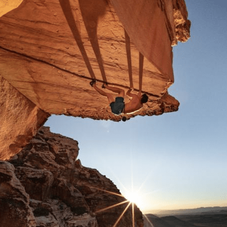 A new film made for Oculus has made hanging out with Alex Honnold possible