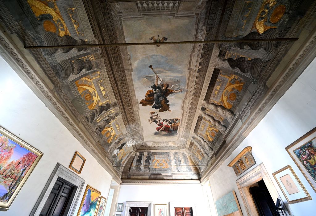 Ceiling mural
