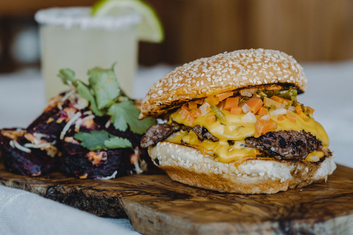 Burger from Lo Salvaje