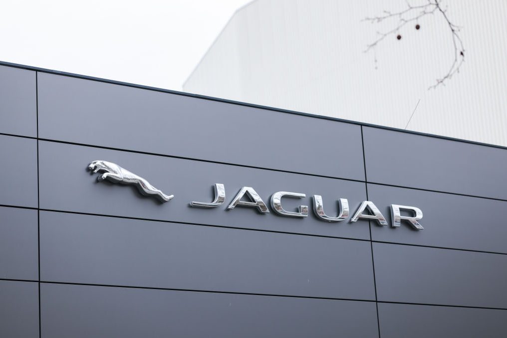 Jaguar logo