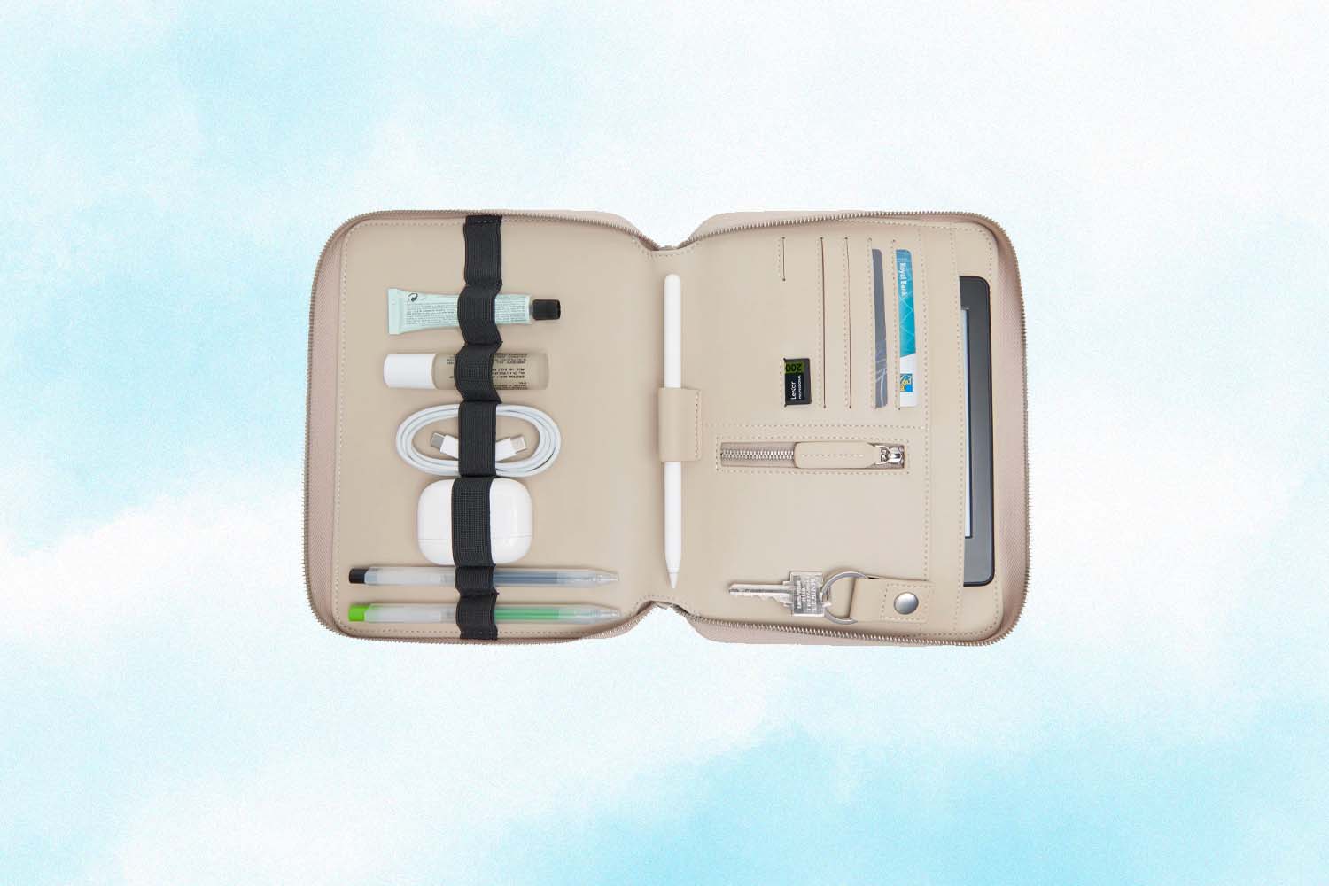 Monos Metro Folio Kit
