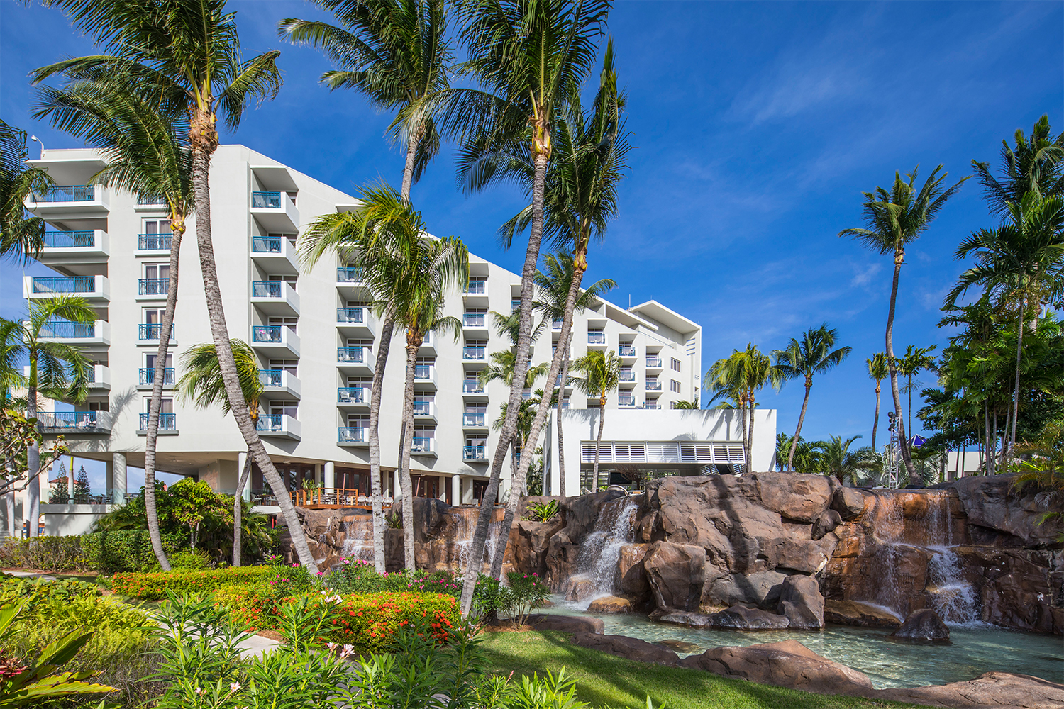 Morris Lapidus tower at the Hilton Aruba hotel