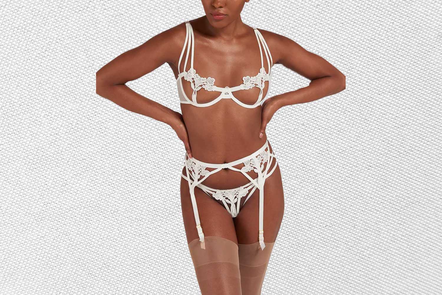 Bluebella Nova Ivory Set