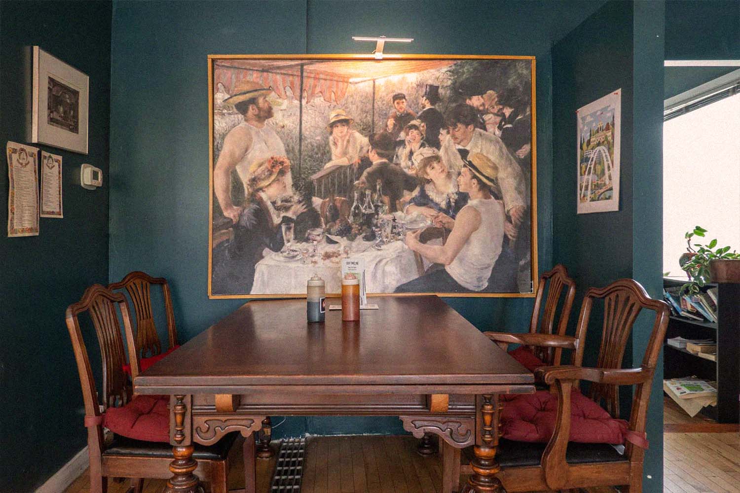 The Green Onion Cake Man dining room