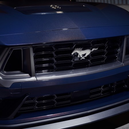 Ford Mustang Dark Horse