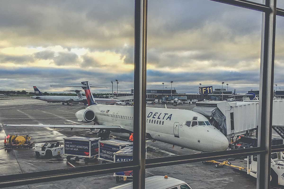 Boeing 717 - Delta Gate at MSP Airport. The airport just topped JD Power's annual airport satisfaction survey