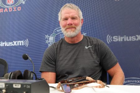 Ex-Mississippi Governor Allegedly Helped Brett Favre Defraud Welfare System