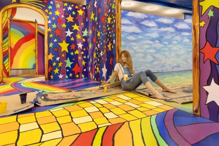 How Artist Alexa Meade Brought “Wonderland” to NYC’s Fifth Avenue