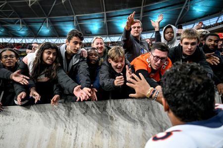 London football fans