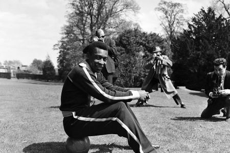 Pele