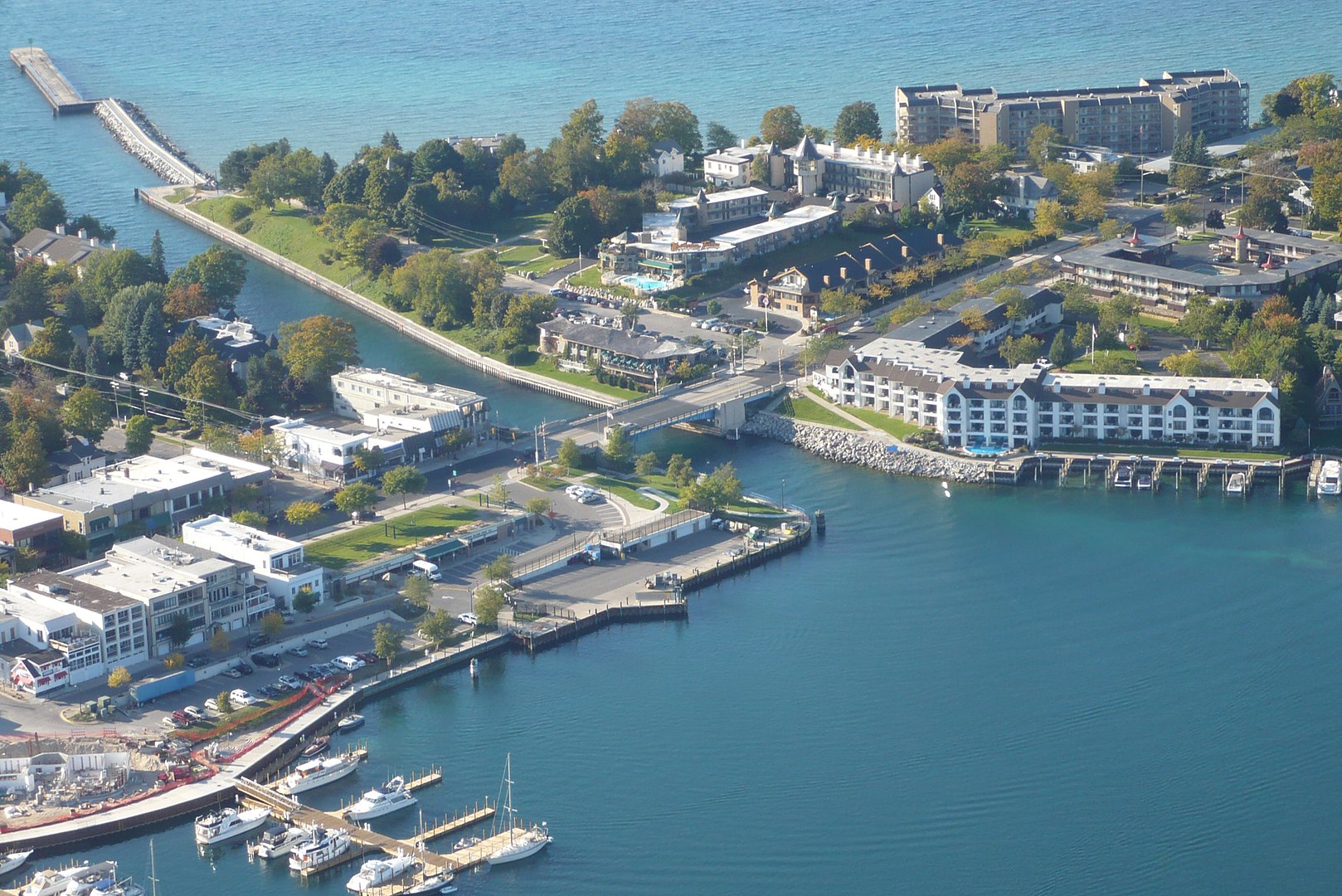 An aerial photo of Lake Charlevoix in Michigan where a Prohibition-era floating speakeasy called the "Keuka" sunk