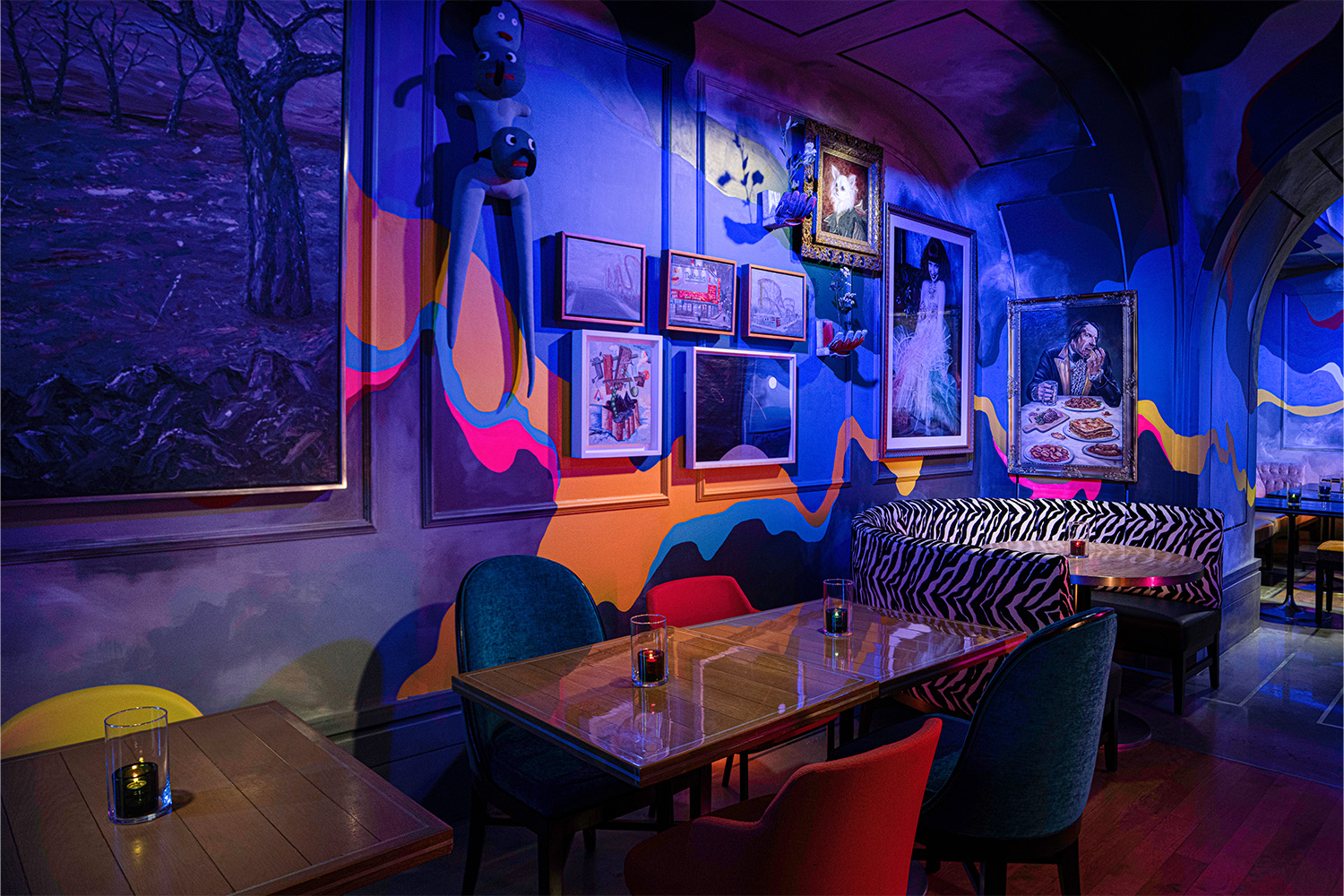 Interior of Superfrico
