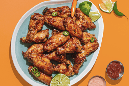 Tom Colicchio’s Wing Recipe Deserves a Spot in Your Super Bowl Spread