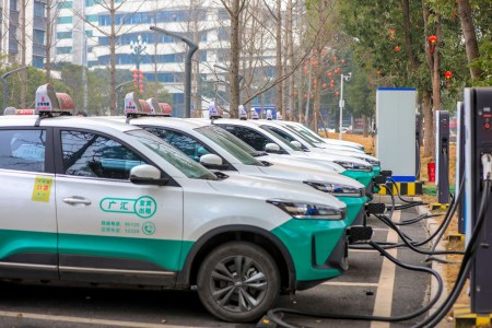 This Former Tesla Executive Has a Plan for Recycling EV Batteries