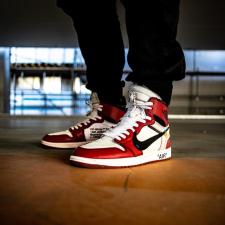 Person wearing a pair of Air Jordan 1's