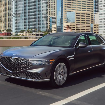 We review the 2023 Genesis G90 sedan