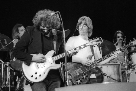 Long Jams, Short Videos: The Grateful Dead Are Now on TikTok