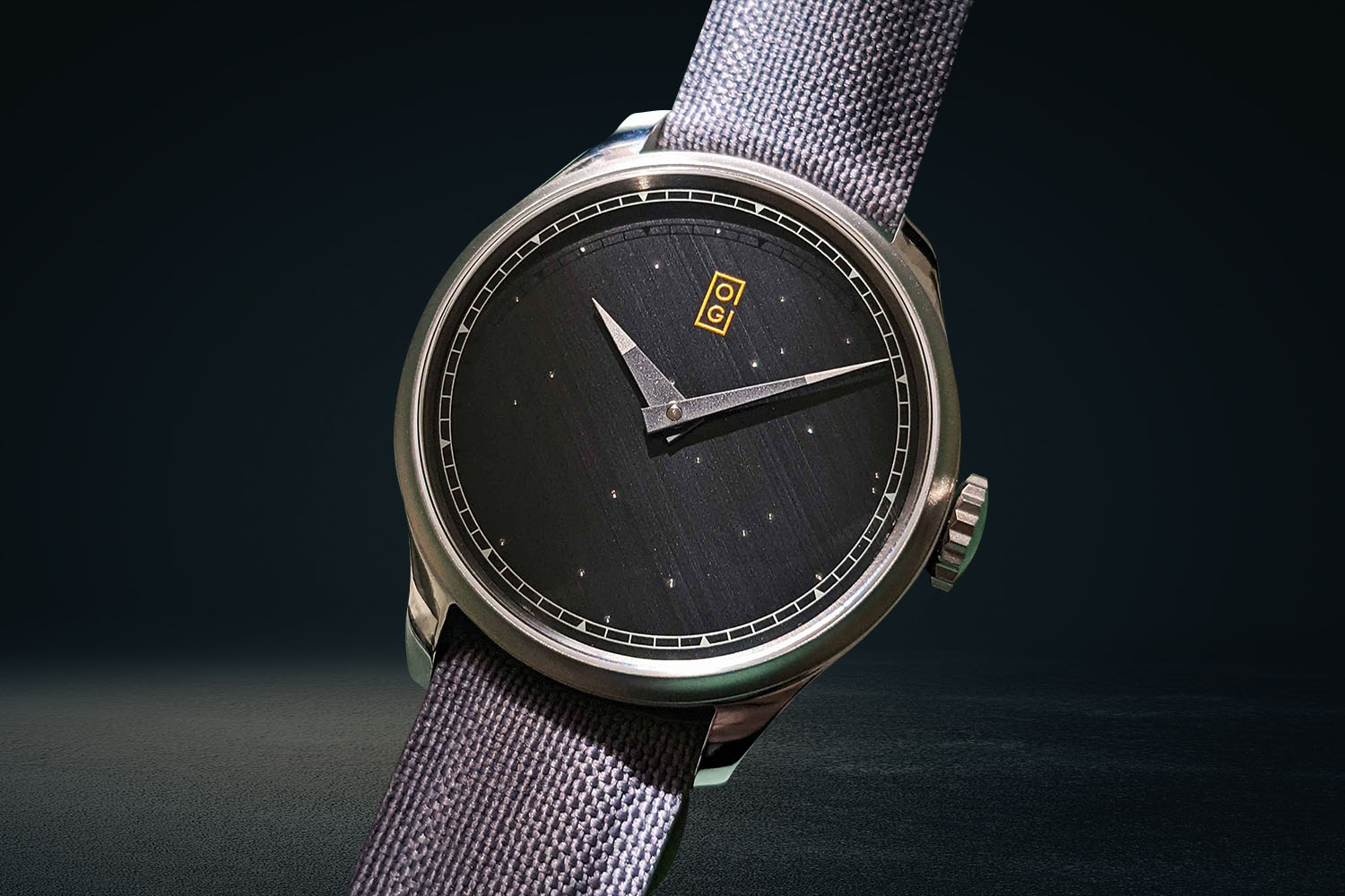 A picture of a watch.
