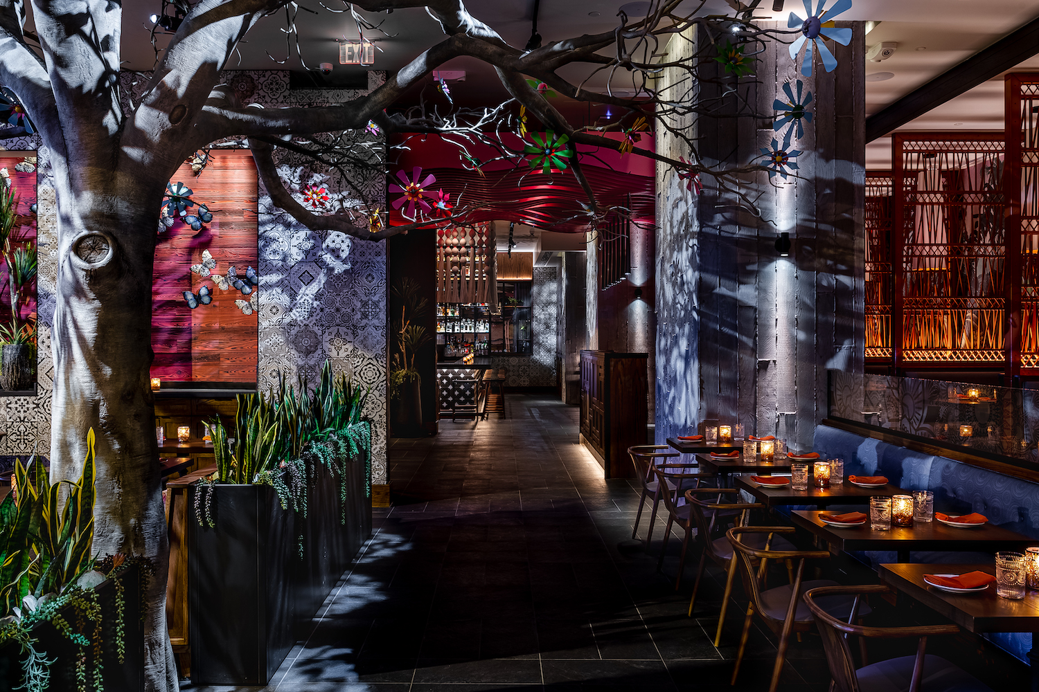 intricate seating area at restaurant.