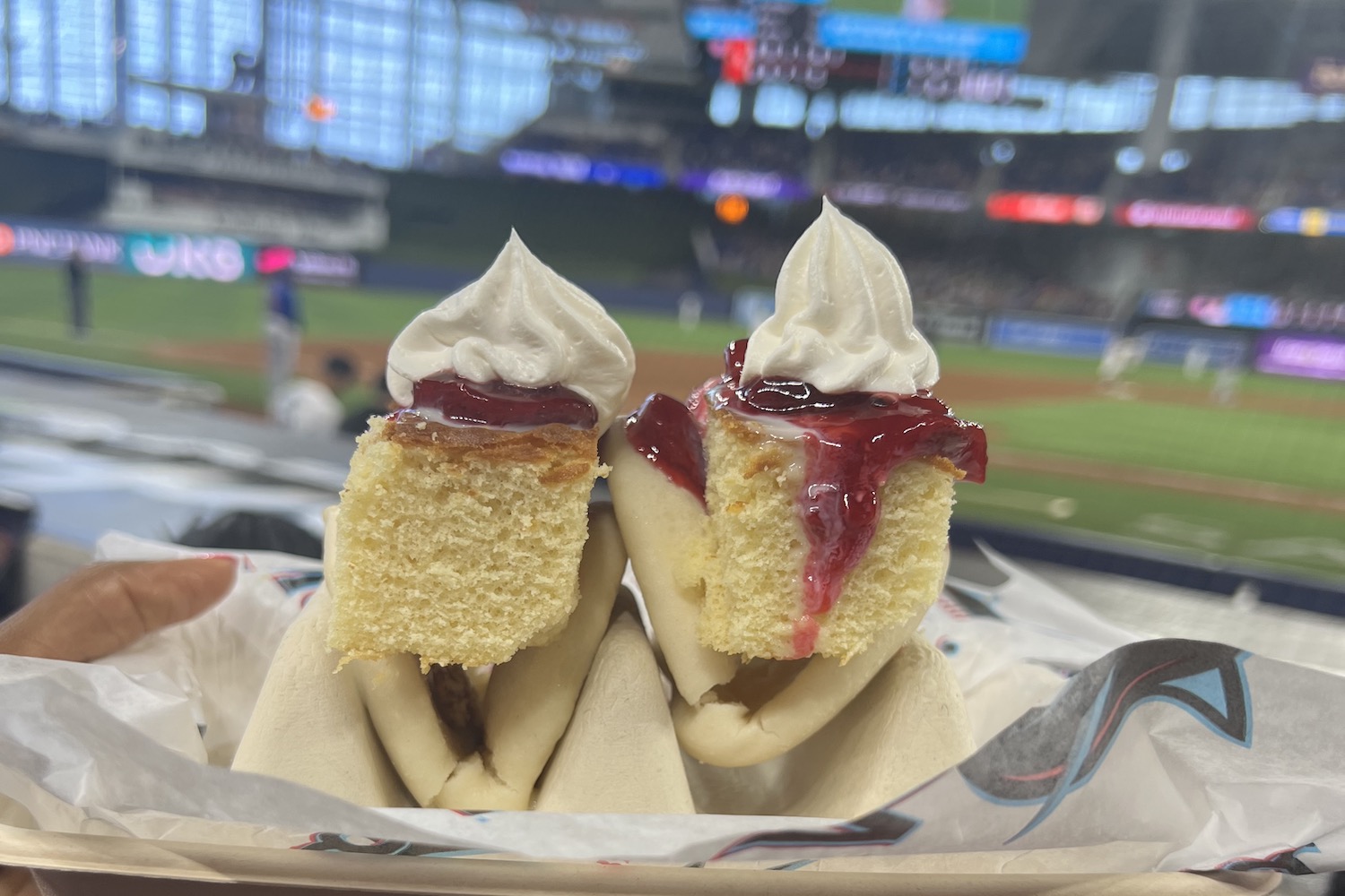 strawberry shortcake at miami marlins snacks