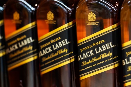 Law Enforcement Seizes Fake Johnnie Walker in Russia