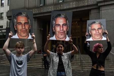 New Documents Reveal Further Meetings Between Jeffrey Epstein and Woody Allen