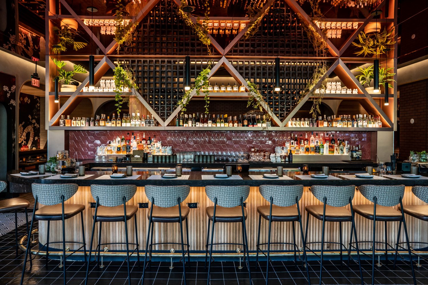 bar area at Planta Queen.