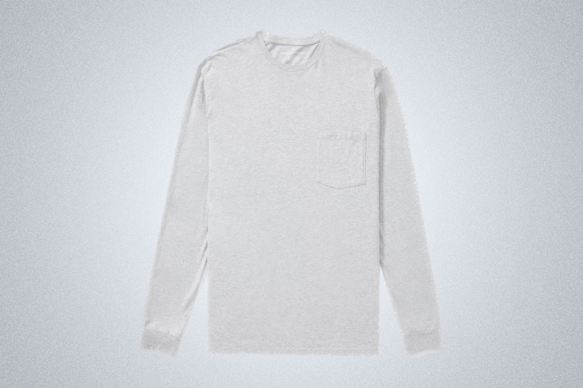 Everlane Long-Sleeve Pocket Tee