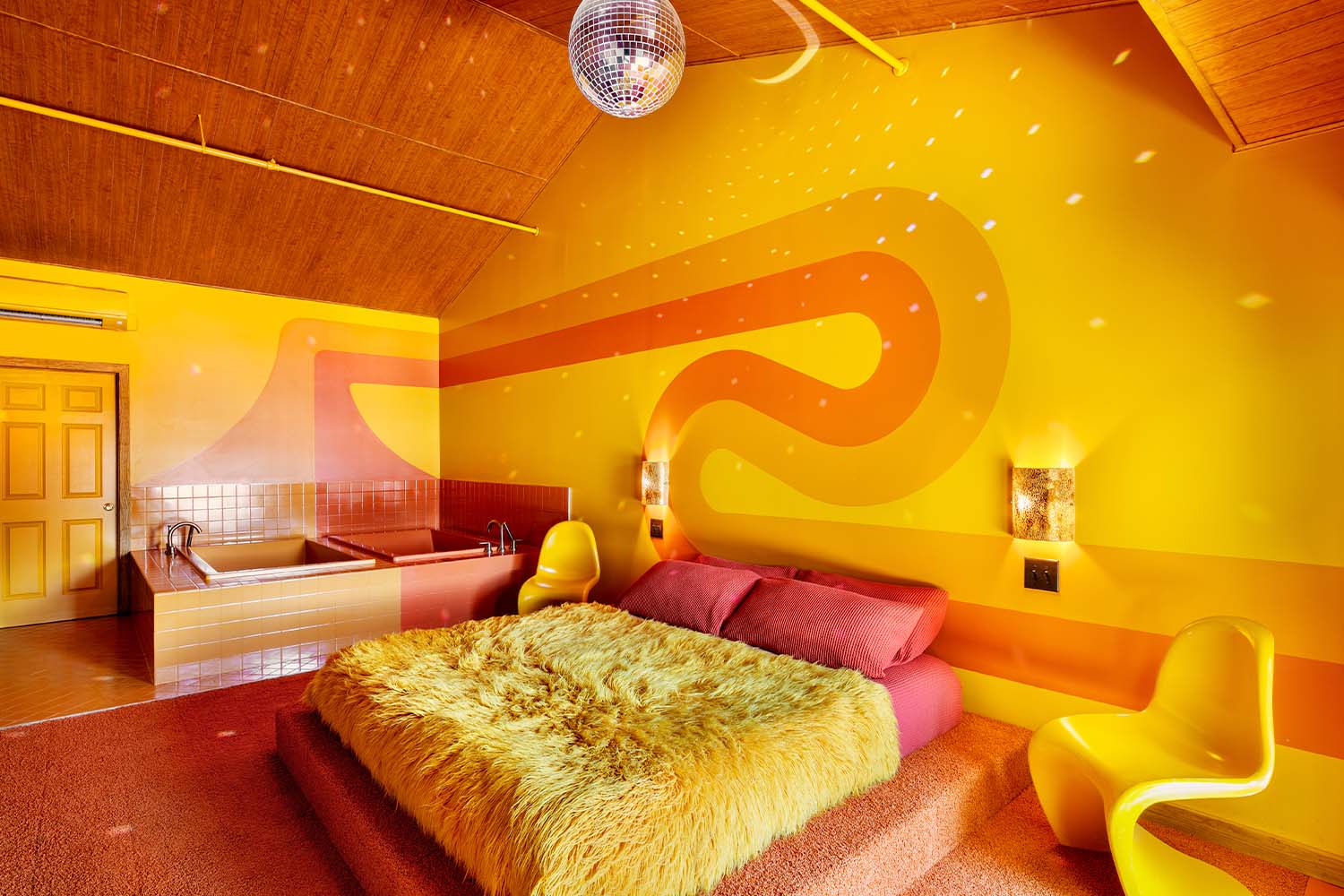 The Dive Motel