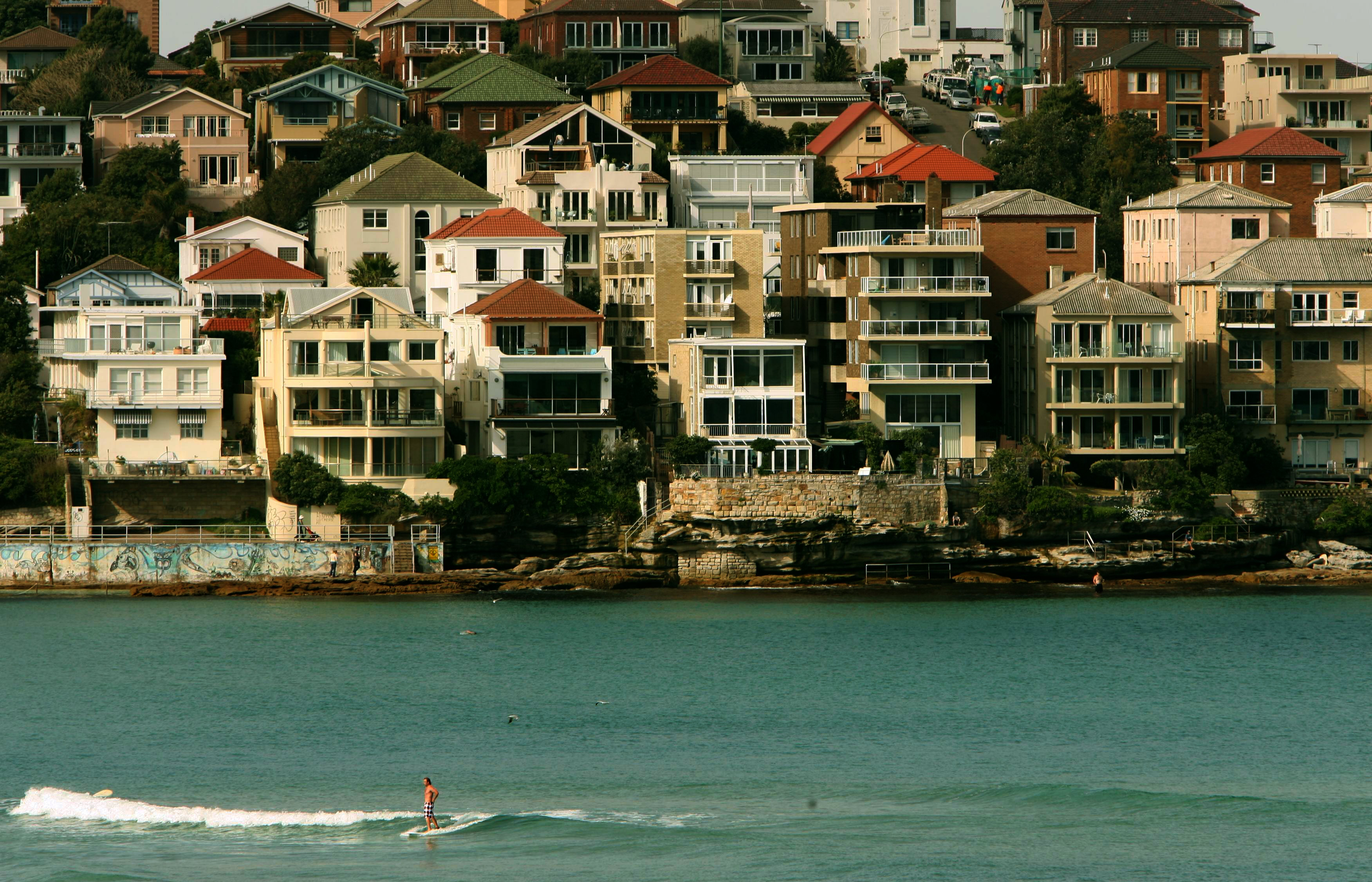 Make like a Sydneysider and rise with the sun this summer. 