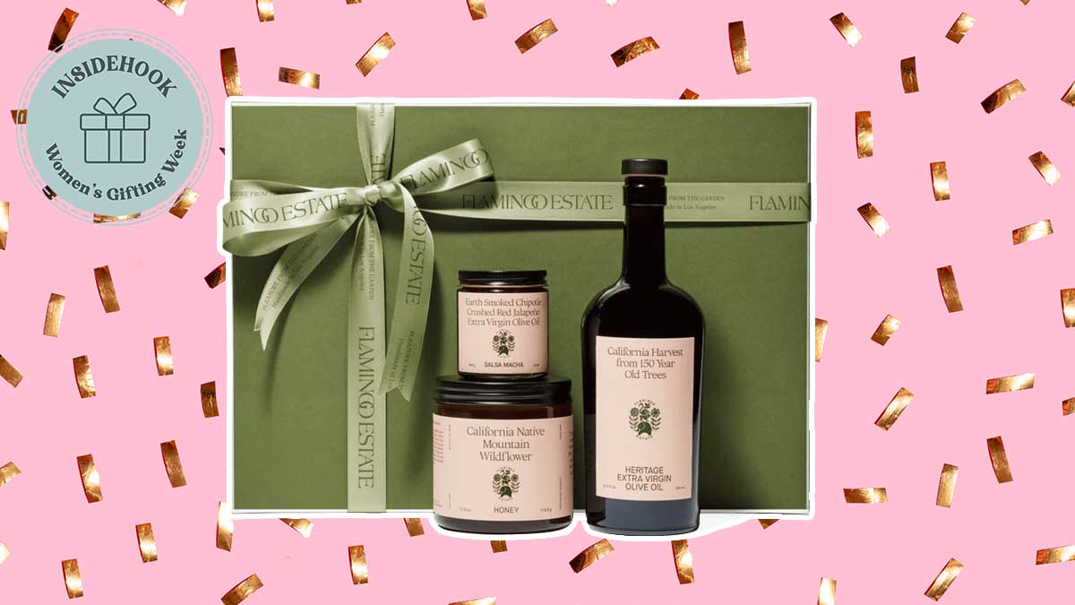 Unique gifts for women include this Flamingo Estate bundle