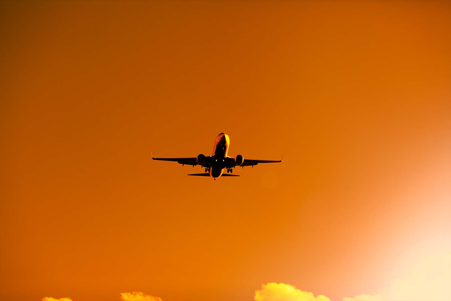 Plane flying in extreme heat
