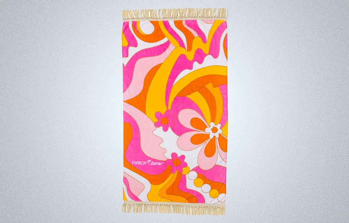 FUNBOY X Barbie Dream Oversized Beach Towel