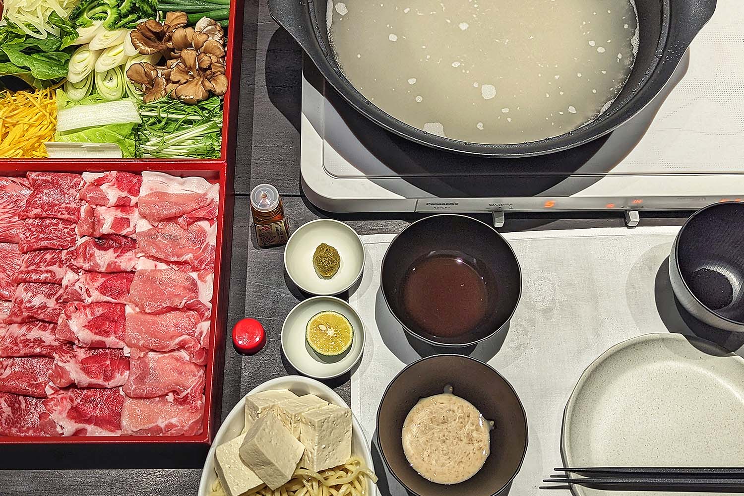 Hoshinoya Hot Pot