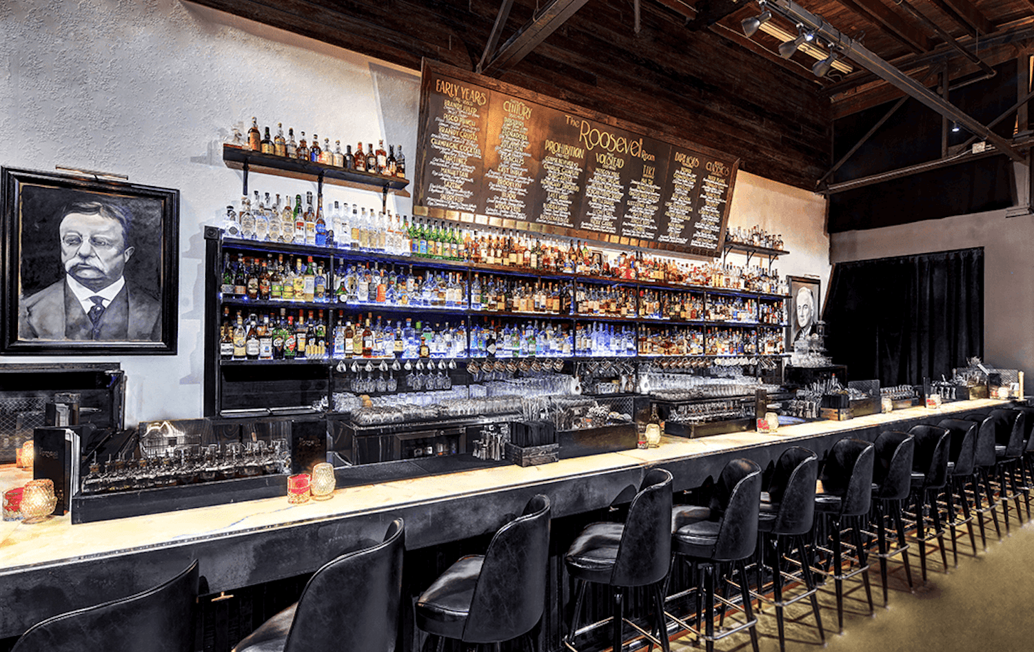 Interior bar of the Roosevelt Room.