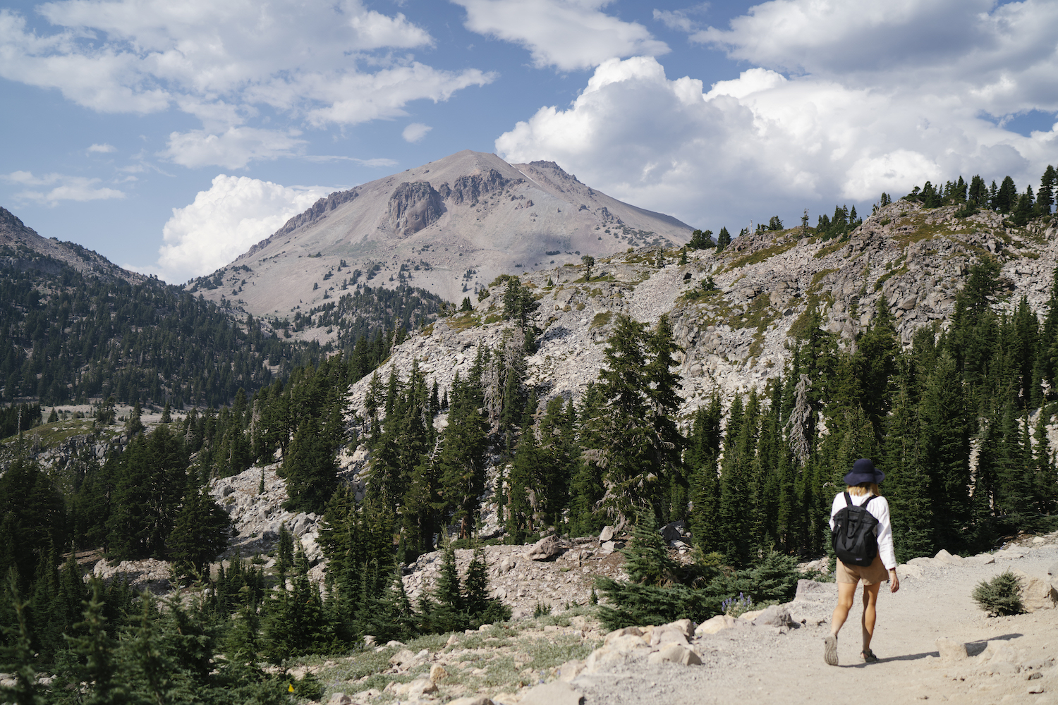 Trail along Bumpass Hell in the Lassen Volcanic National Park