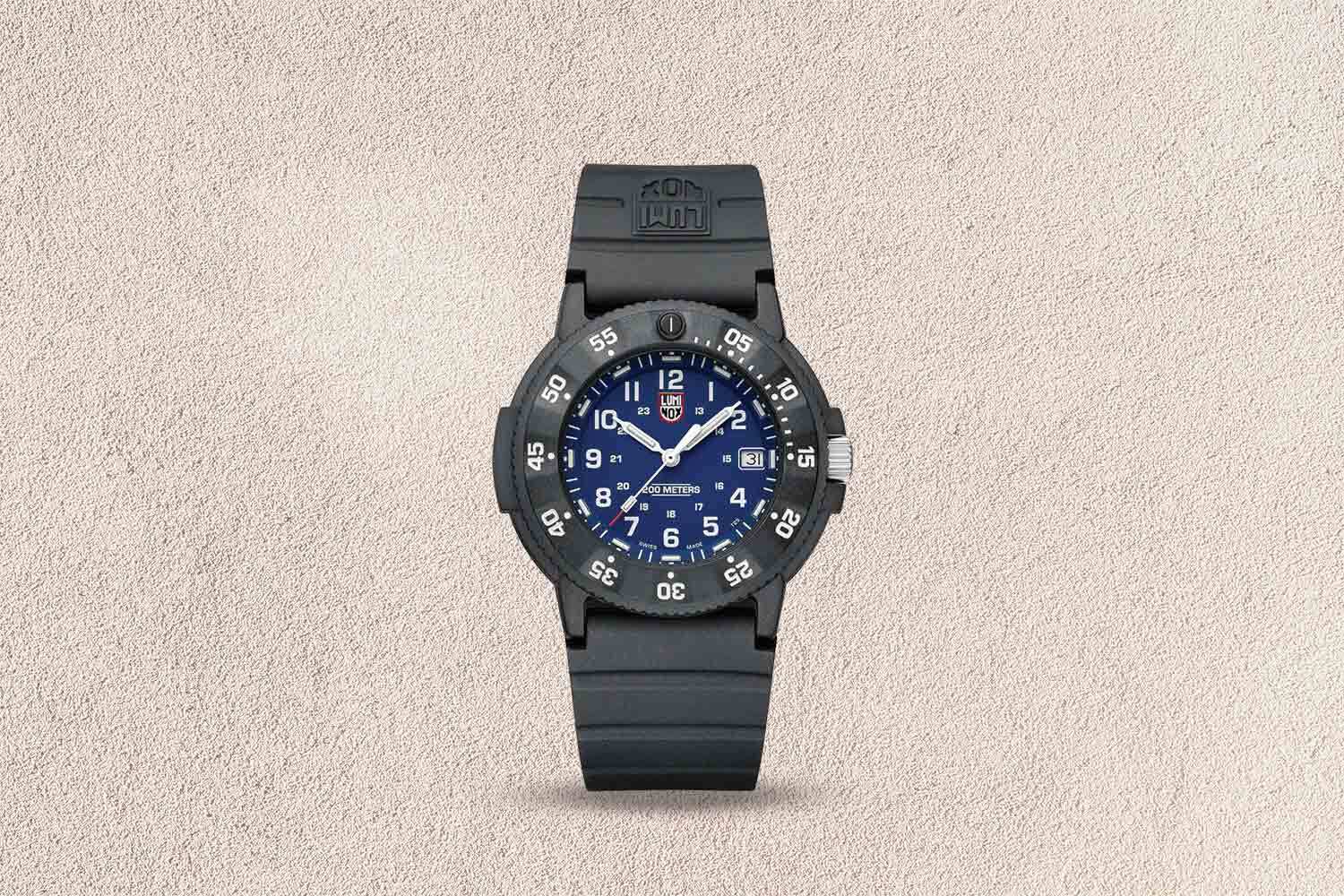 Black and blue watch