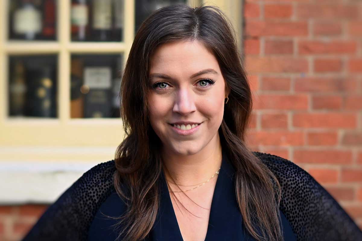 "How to Taste" author Mandy Naglich