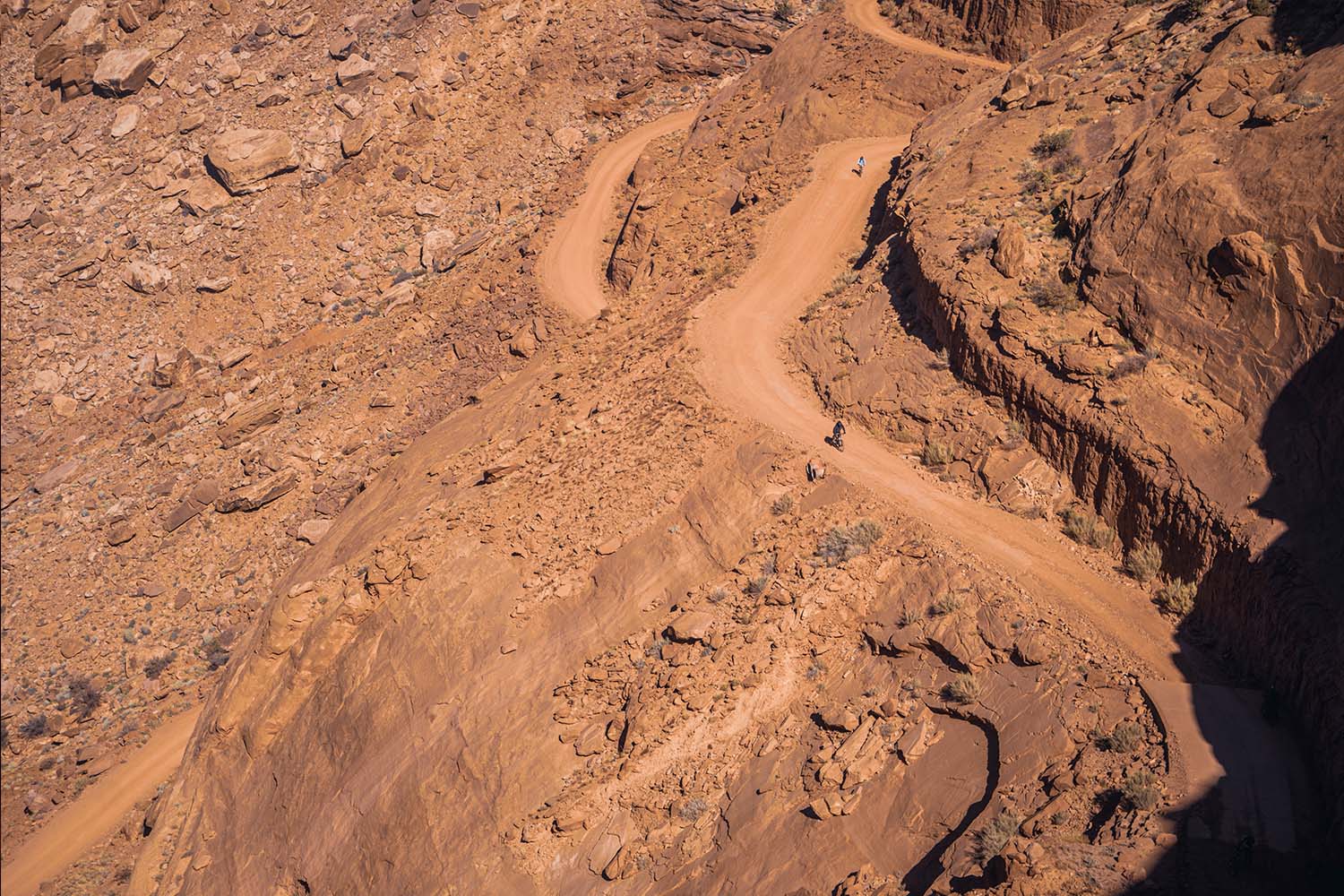 Mineral Bottom
