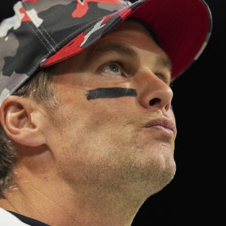 Tom Brady gets ready to run onto the field for the Tampa Bay Buccaneers