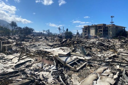 Jeff Bezos and Lauren Sanchez Commit $100 Million to Maui Wildfire Relief
