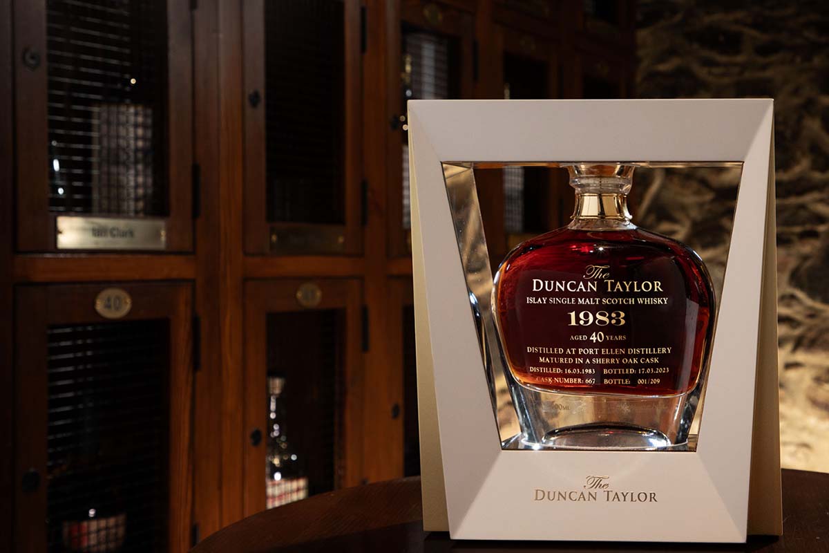 Duncan Taylor Rarest Port Ellen 1883